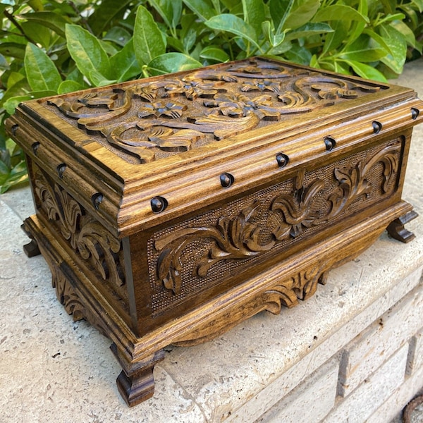 Large secret lock box with key, carved wooden chest, vintage treasure chest, large jewelry box, Walnut large locking jewlery box