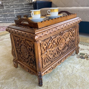 Ottoman carved trunk coffee table , large hope chest, blanket trunk, handmade vintage cedar chest, engraved storage chest image 5