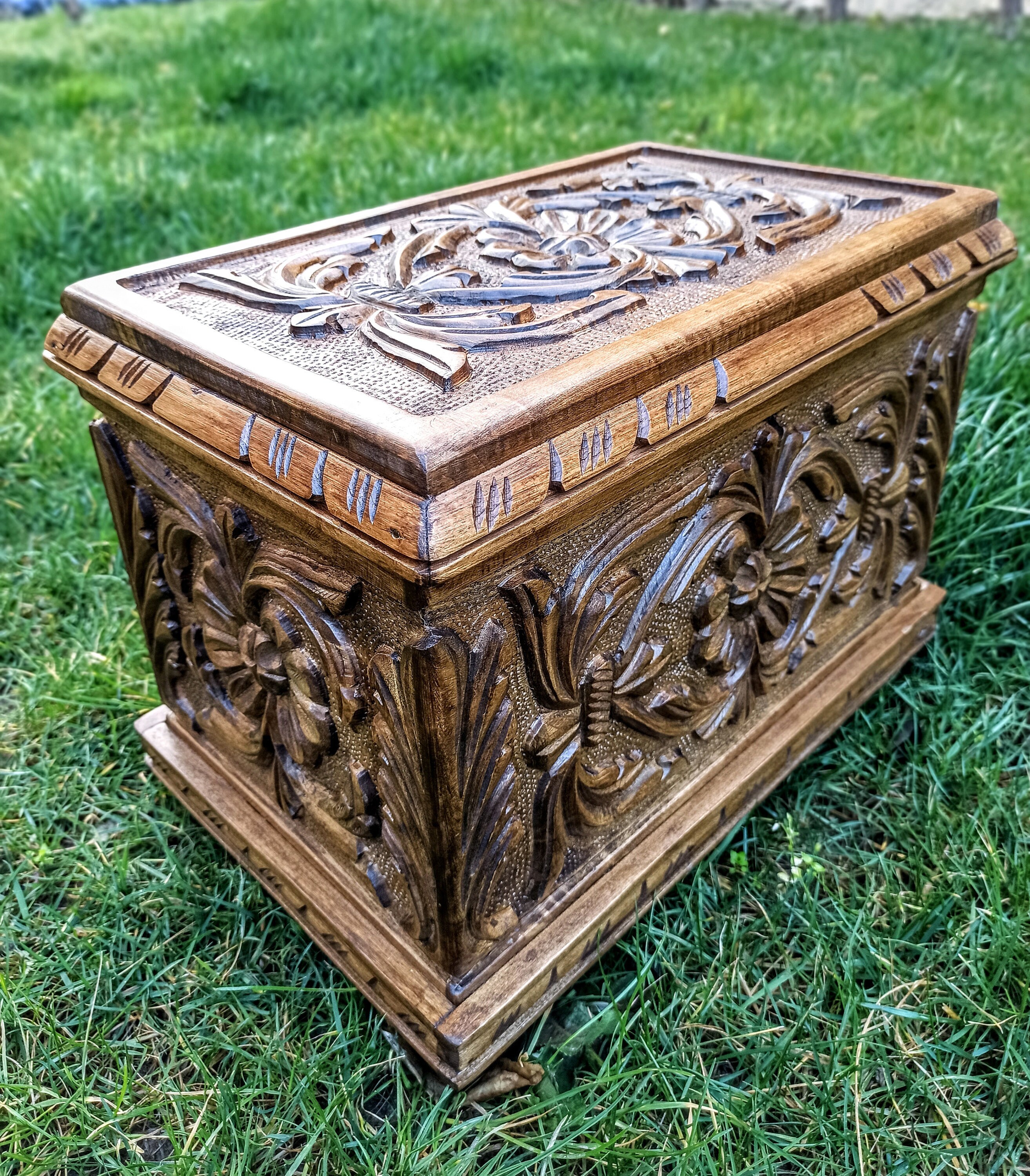 Ottoman Style Locking Hope Chest Large Wood Chest With Key Etsy