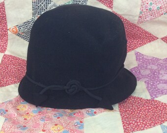 Black Vintage Hat