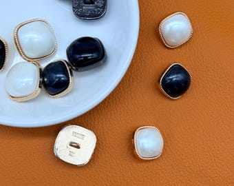 5pcs Vintage French Square Buttons with Faux Pearl, Gold Tone Metal Faux Shell Button Set for Knitwear