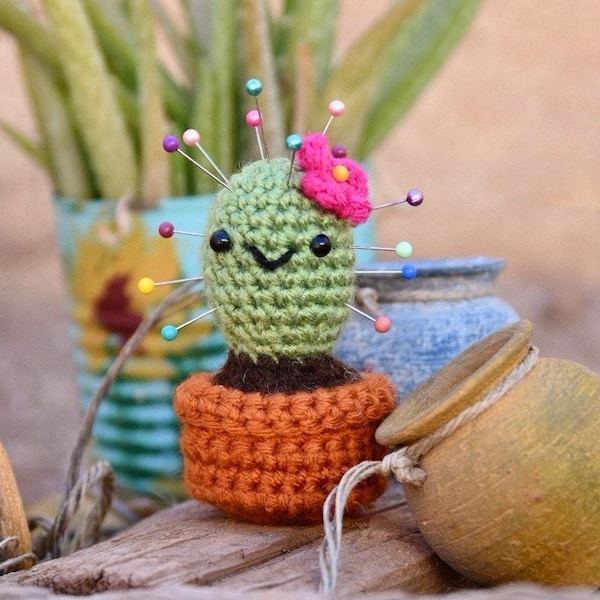 Crochet Cactus Pin Cushion