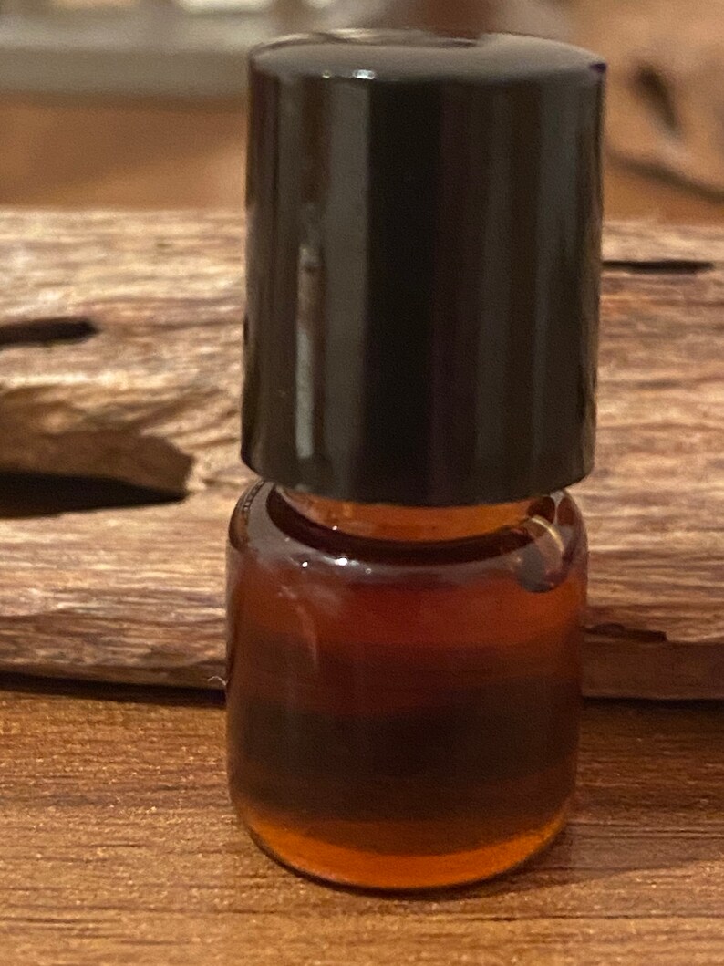 Huile De Oud (Agarwood) Rare 1ml - Sumbawa Indonesia - Attar Précieux Et Intense
