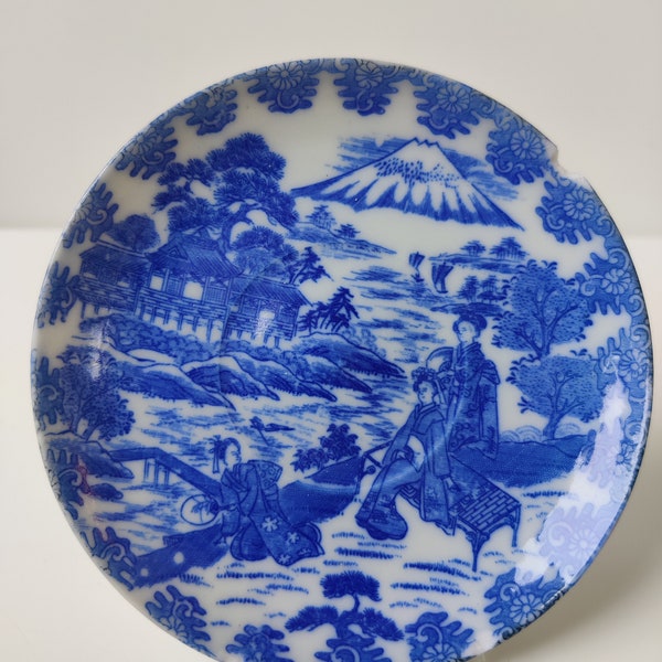 Blue Antique transfer Japanese plate / saucer / dish - Meiji - geisha crockery - Japanese saucer - Taishō period Yanagi Sōetsu