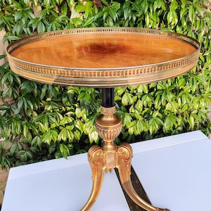 Luxury Antique Side Table / Wine Table – Elegant Wood Top & Ornate Brass Copper Legs – Hollywood Regency Louis XVI Style – Victorian Decor