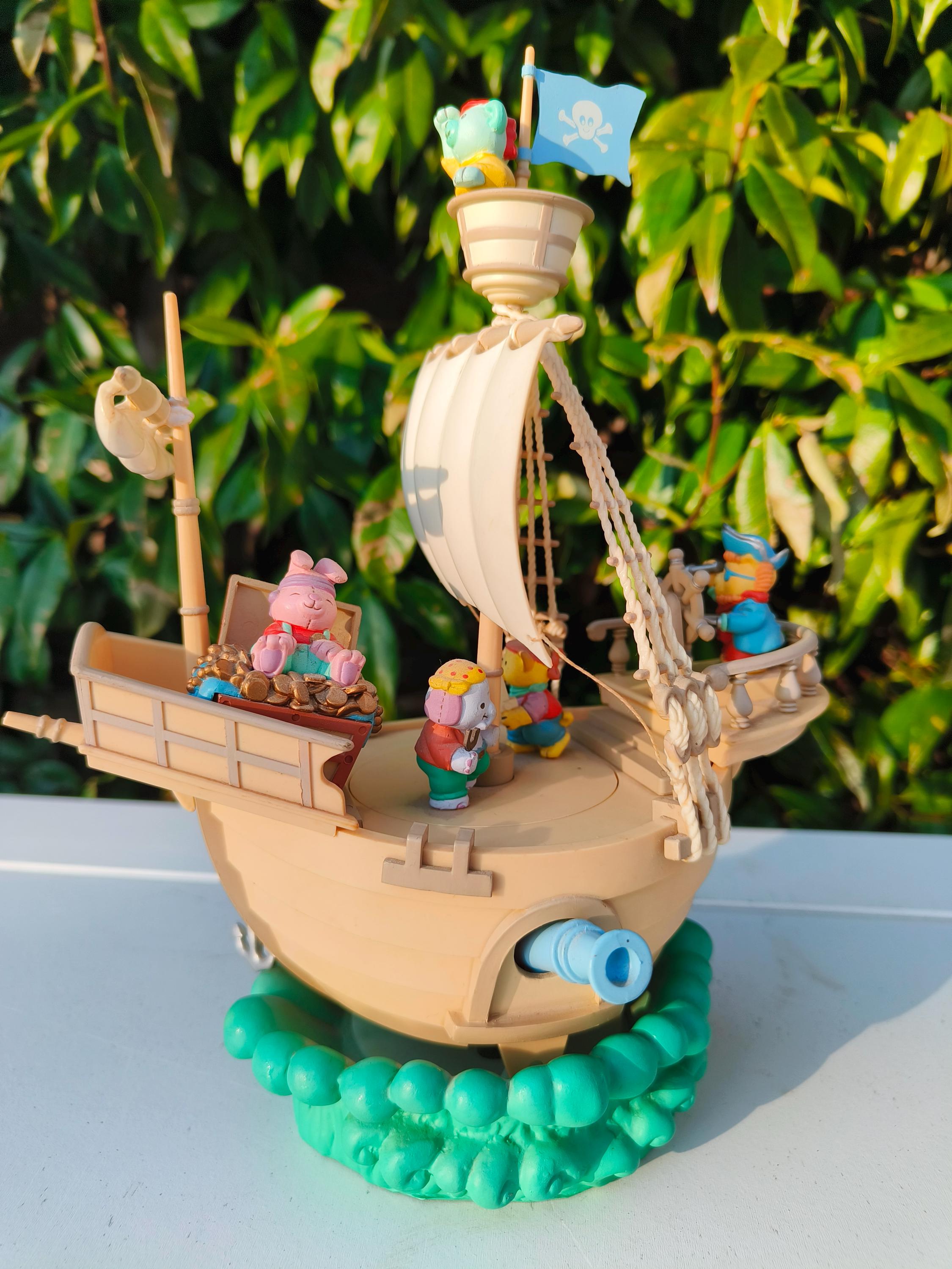 Enesco Vintage Pirate Ship Music Box – Wind-up – Ahoy Maties