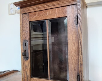 Antique Dutch wood and glass display cabinet - Oak and wood - hanging display case - 1900 English countryhouse Exclusive Victorian