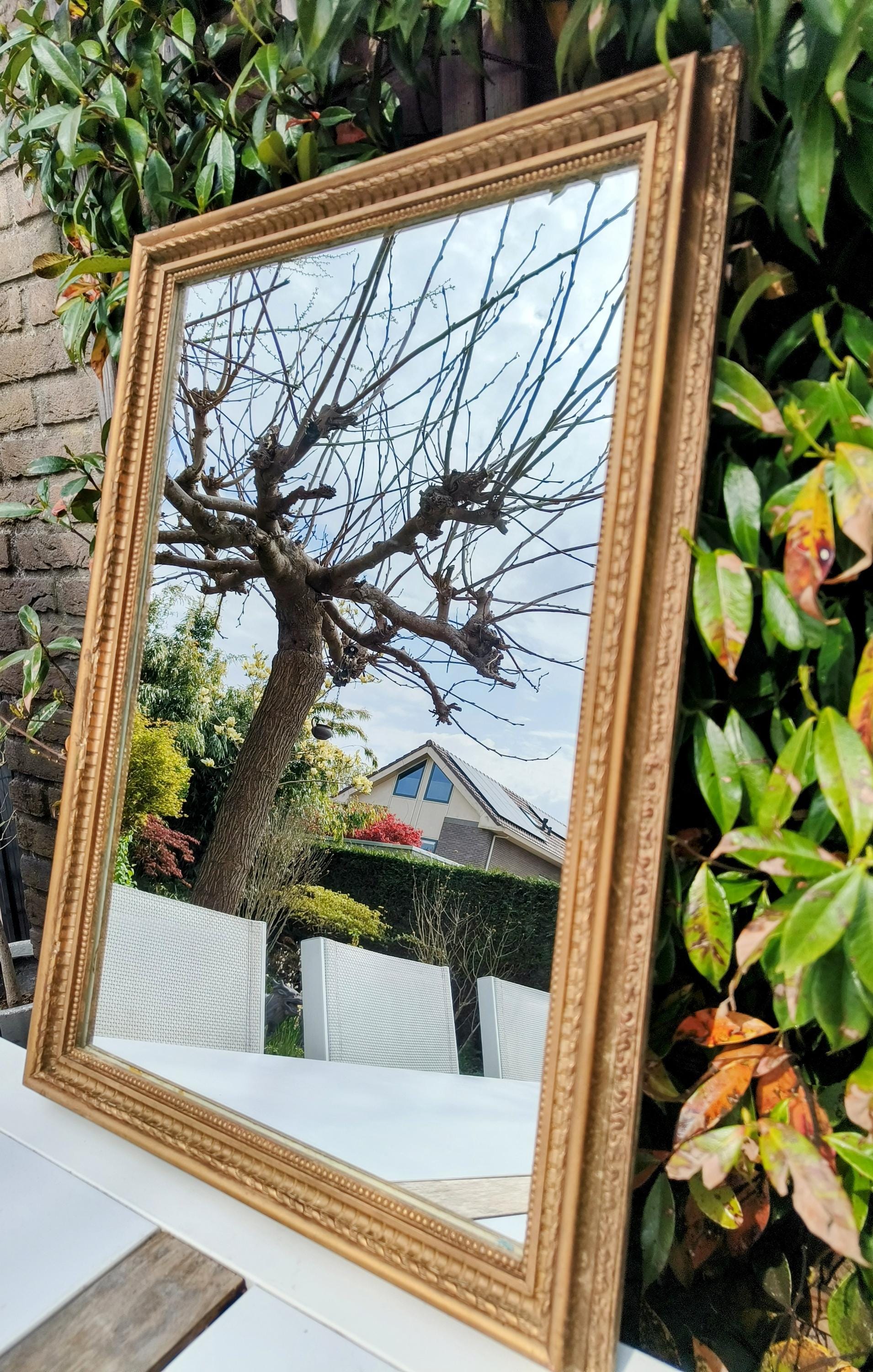 Antique French-style Wall Mirror – Louis XVI Gold Frame – Gilt