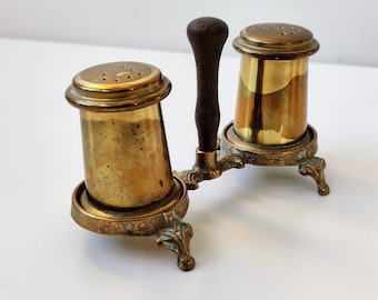Salt and pepper shaker - Victorian table equipment - exclusive and elegant English dinnerware tableware 1880