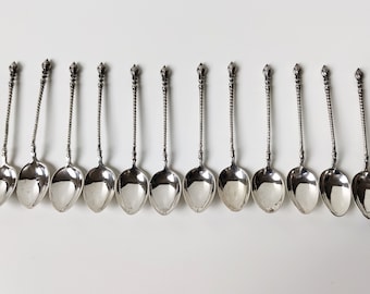 Twelve antique 830 silver spoons (12) - teaspoons / coffeespoons - European vintage silver spoons / lepels with face - 19th century