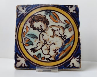 17th century - Spanish tile - putti Putto cupido amor