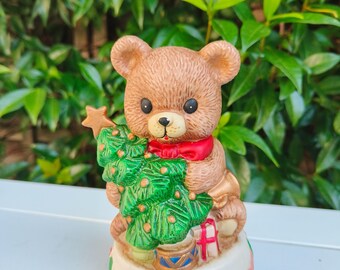 Vintage Wind-up Music Box- With Original Box - Christmas Bear