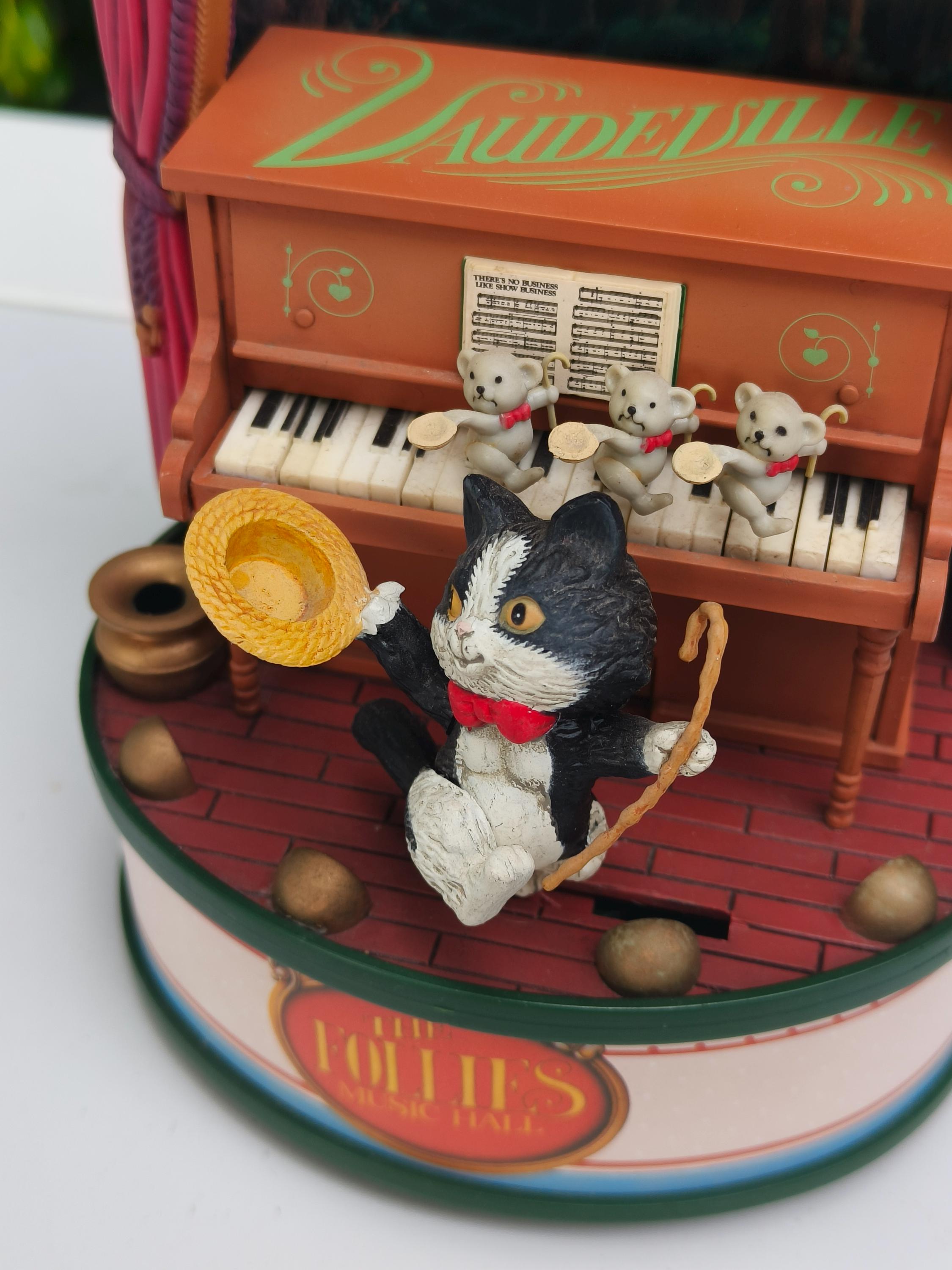 Enesco Vintage Music Box Wind-up - on Stage -there's No Business