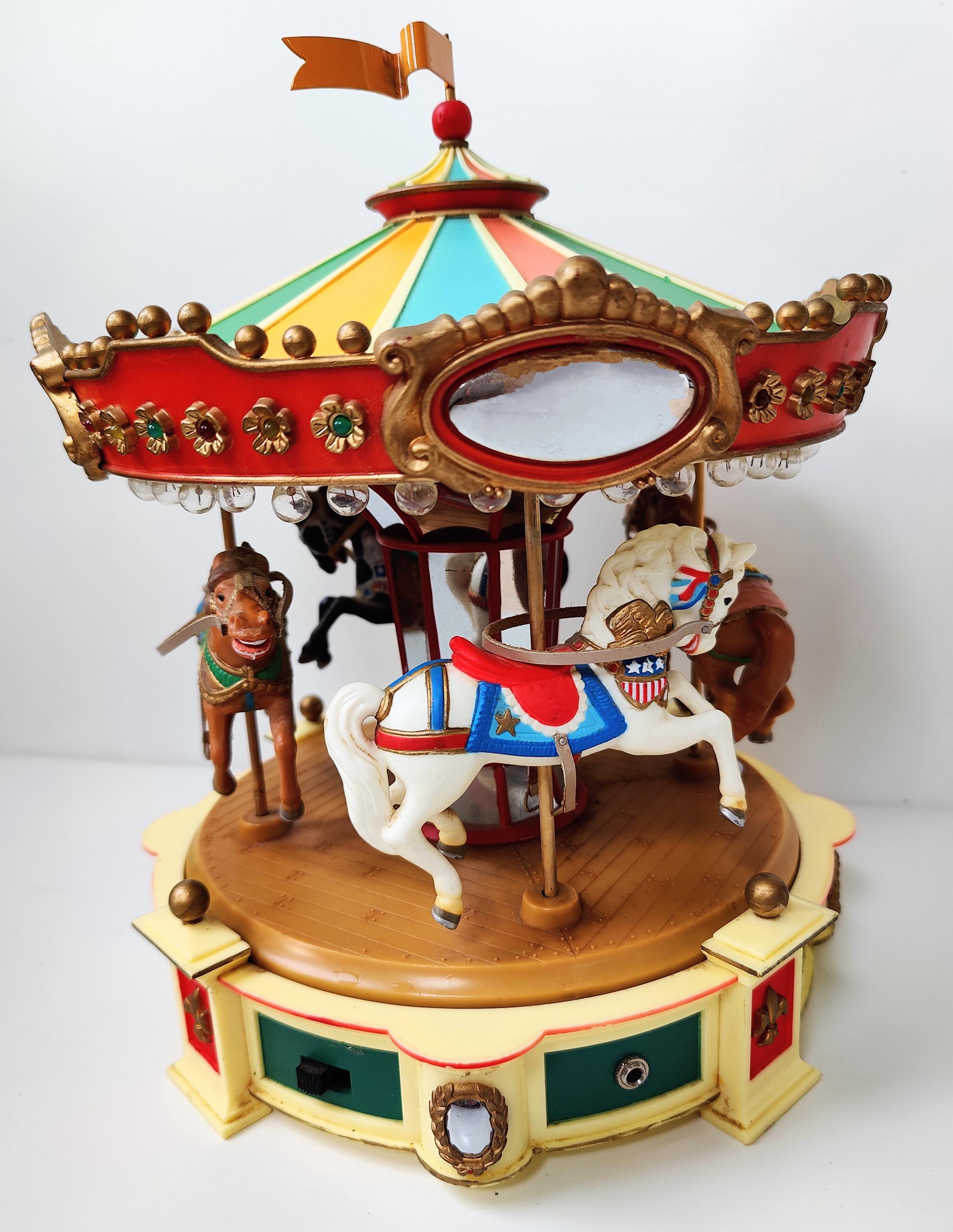 Enesco Vintage Music Box - Carousel Waltz - the Carrousel Enesco Vintage Music Box - Carousel Waltz - the Carrousel