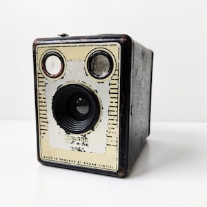 Brownie Six 20 Camera - Model C - Made in England by Kodak Limited - Antique Camera