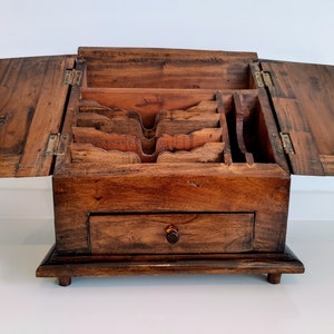 English antique oak wood cabinet letter cabinet notary cabinet chest 1800 English countryhouse Exclusive Georgian desk furniture Notariskast