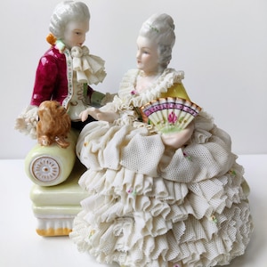 Dresden Ireland Müller Volkstedt - Vintage Porcelain Hand Paint Antique - Figurine Love Couple Rococo Meissen Victorian - MZ irish dresden