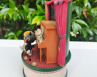 Enesco Vintage Music Box Wind-up - on Stage -there's No Business