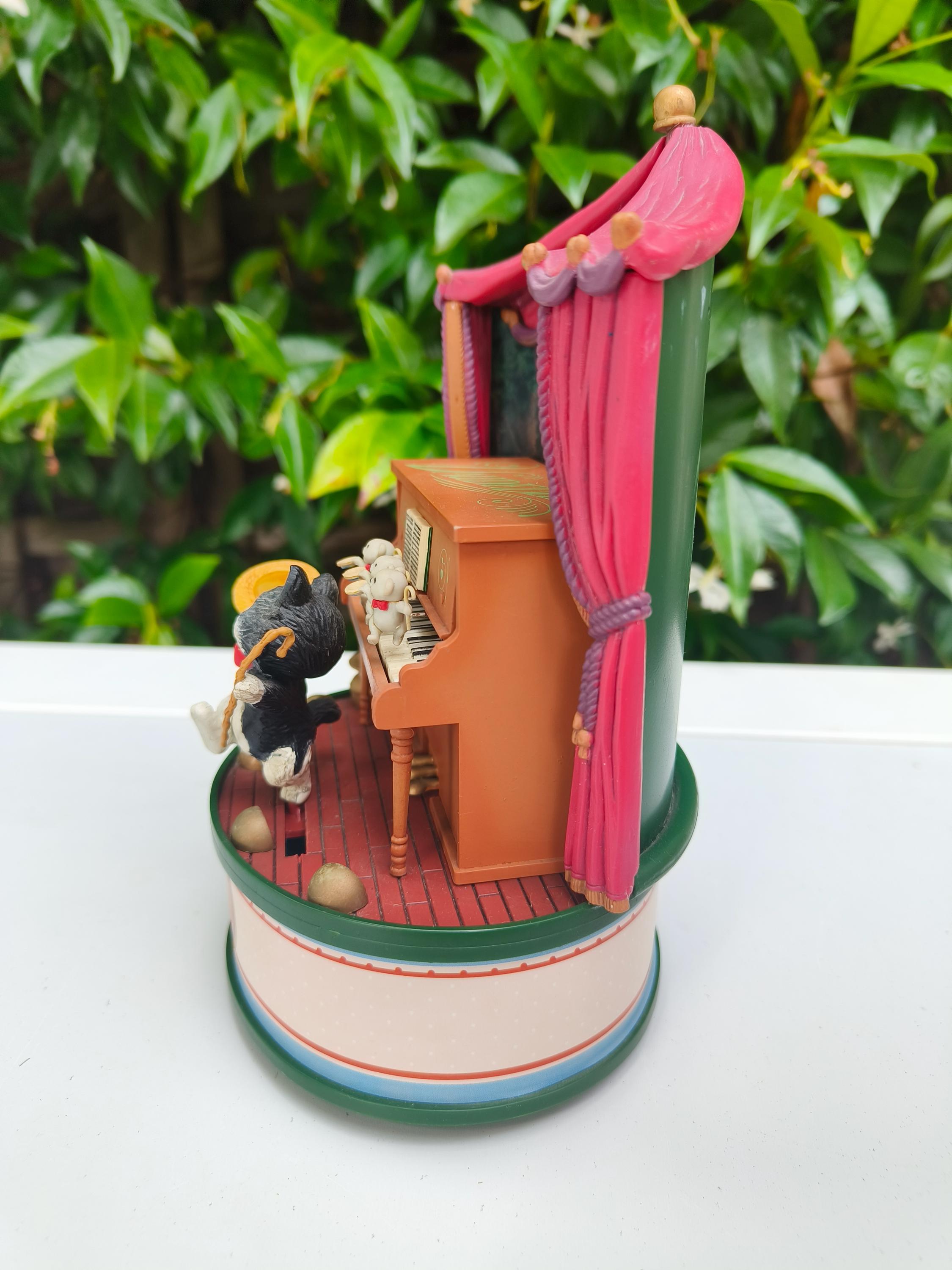 Enesco Vintage Music Box Wind-up - on Stage -there's No Business
