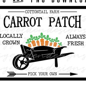 Puede incluir: Diseño gráfico en blanco y negro de una carretilla llena de zanahorias naranjas y hojas verdes. El texto "Carrot Patch" está por encima de la carretilla y "Locally Grown" y "Always Fresh" están a ambos lados de la carretilla. El texto "Cottontail Farm" está por encima del texto "Carrot Patch". El texto "Pick Your Own" está debajo de la carretilla.