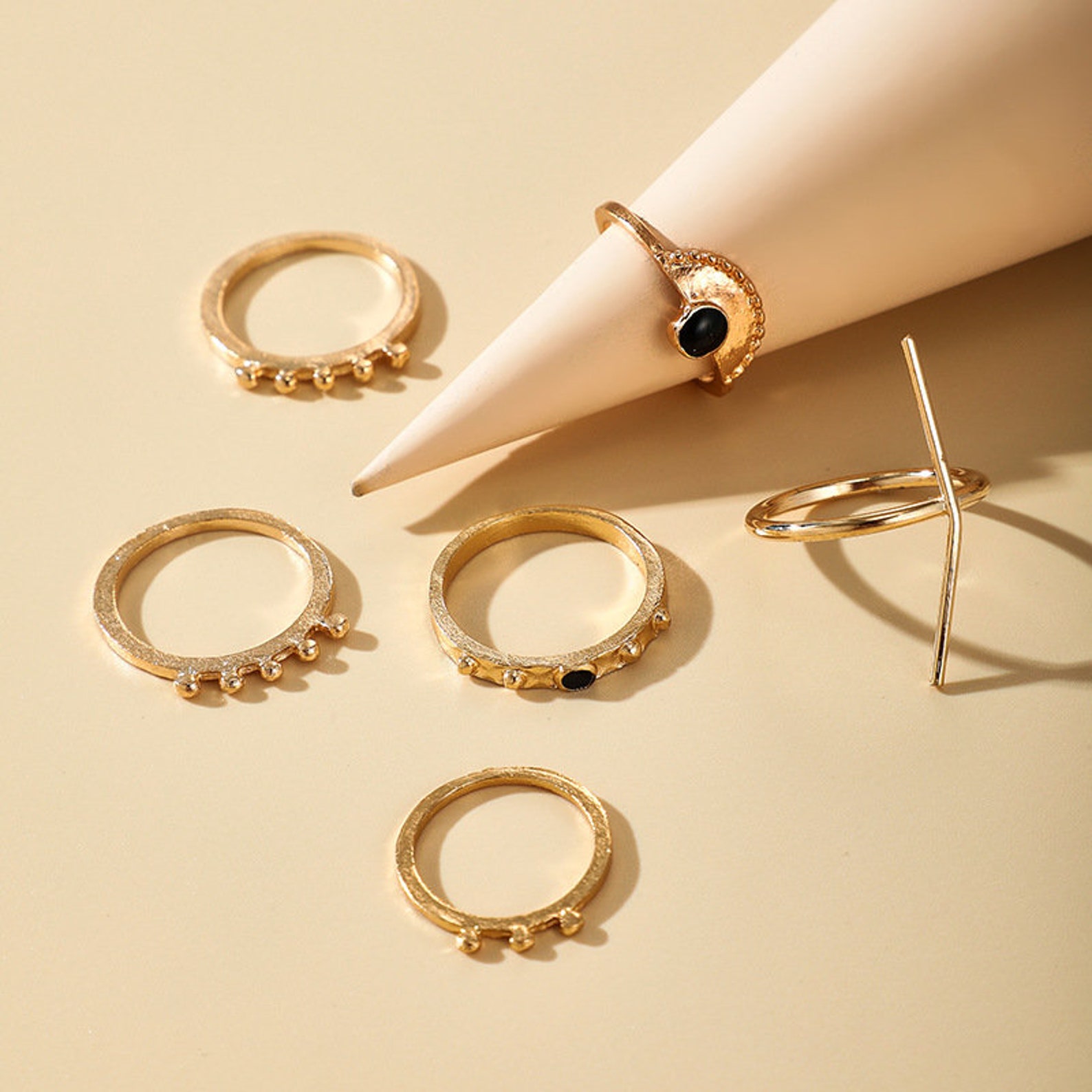 Set Di Anelli Per Tutte Le Dita