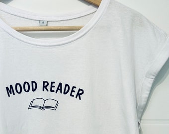 Mood Reader T-Shirt, Büchernerd, Booktok, Buchliebhaber, Buchnerd, Gift, Geschenk, Buch, Statement Shirt, Booklover Shirt, Booktok, Bücher
