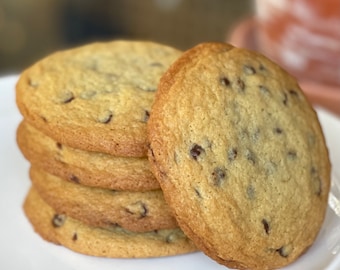 Chocolate Chip Delight Cookies - Large (3”-4”) - Chocolate chips come in Semi Sweet Chocolate, White, Combination or Plain options.