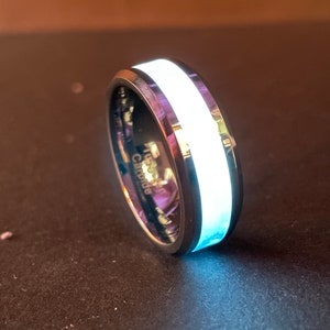 Handgefertigter Wolframcarbid-Ring mit gewölbter Fassung, Ehering, Verlobungsring, Verlobungsring