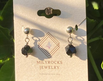 Milyrocks Handcrafted Onyx solitaire earrings