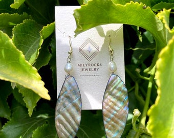 Handcrafted MilyRocks Shell pearl earrings