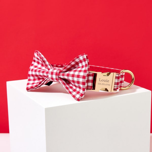 Red Gingham Dog Bowtie Collar en Lead Set, Custom Name Gegraveerde Collar, Gepersonaliseerde Hond Cadeau voor Kleine Hond Puppy, Gratis Wereldwijde Verzending