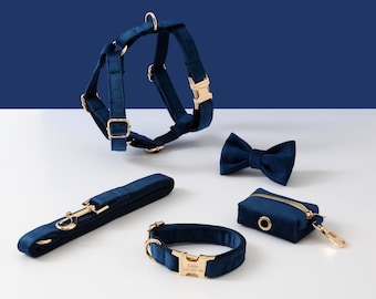 Paso personalizado en juego de arnés y correa para perros, collar de arnés de terciopelo personalizado azul, soporte para bolsa de caca con pajarita, arnés sin tirones para perro cachorro niño