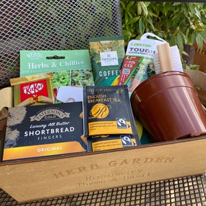 Garten Holzkiste | Kräuter und Chilischoten Geschenkkorb | Kräuter und Pflanzenbox |Kräuter und Pflanzen | Jeden Anlass Planter Geschenk | Gartenkraut