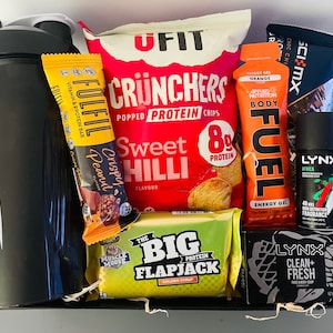 Ultimate Fitness Gift | Gym Protein Gift,Protein Bars, Pre Workout |Gym Fitness Gift Hamper | Gym Gift | Gift for Him or Her |Fitness Hamper