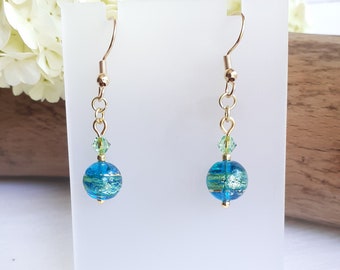 boucles d'oreilles pendantes en perles de Murano vert-bleu-or