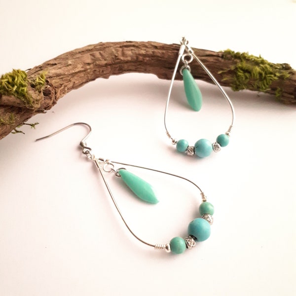 Boucles d'oreilles en anneaux ovales avec turquoise, modèle 1