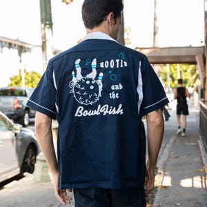 Camisa de bolos personalizada con bordado de punto de cadeneta