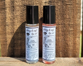 Softening Lip Oil, 5 or 10 ml. Conditioning lip treatment w/vitamin E & glycerin; choice of coconut, sweet almond, castor, jojoba oils
