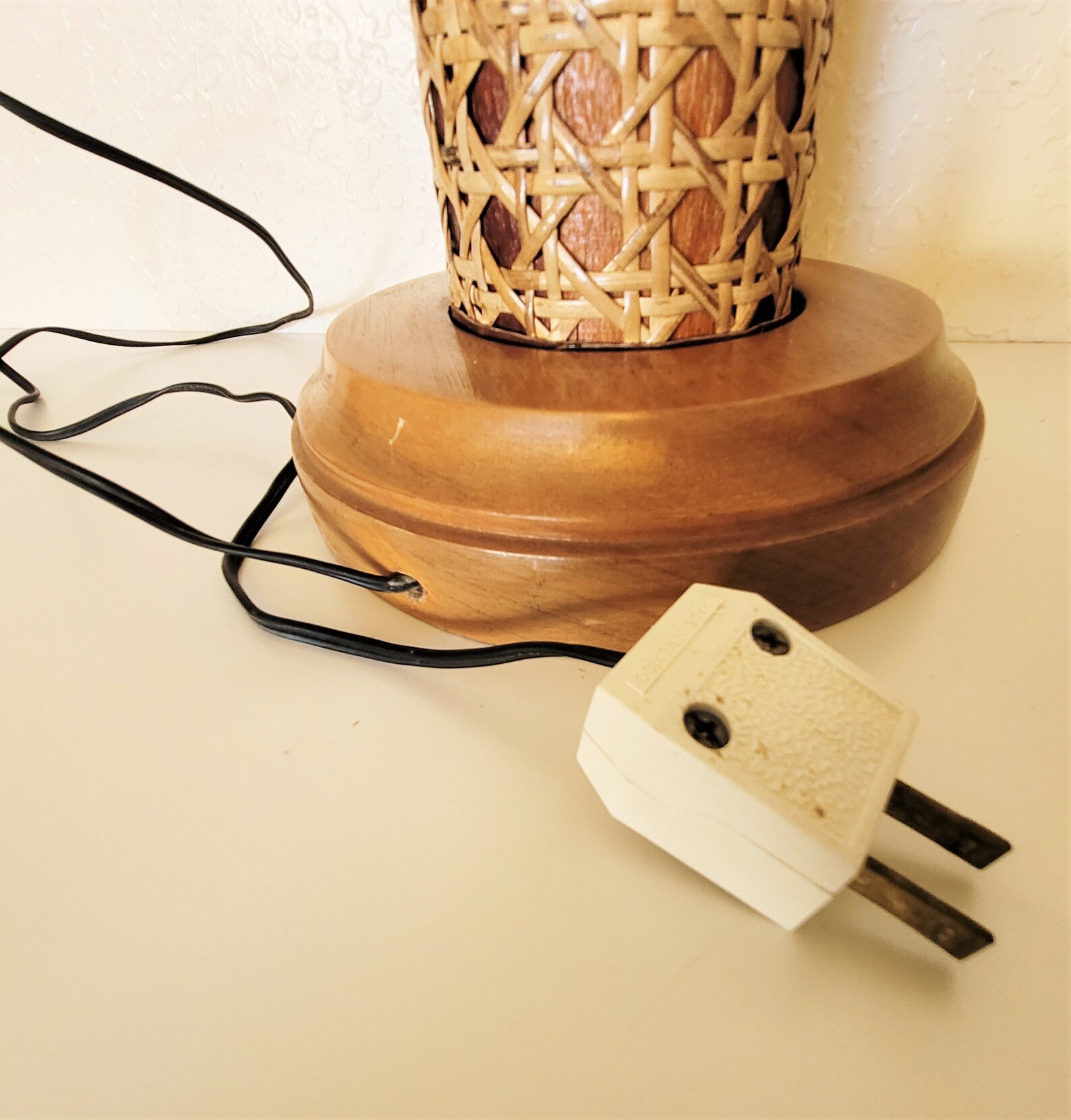 RARE Cane Table Lamp w/ Umbrella Shade / 1970s Hippie Style Etsy