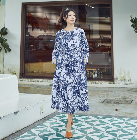 long floral dress with puff sleeves Calantha V-Neck Floral Maxi Dress main image 0