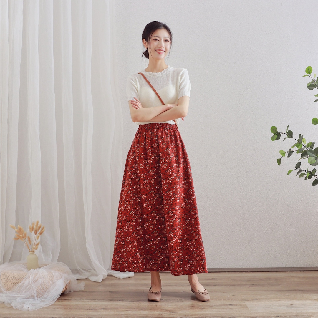 Folds  summer new fashion straight versatile casual skirt temperament elegant printing  hip skirt