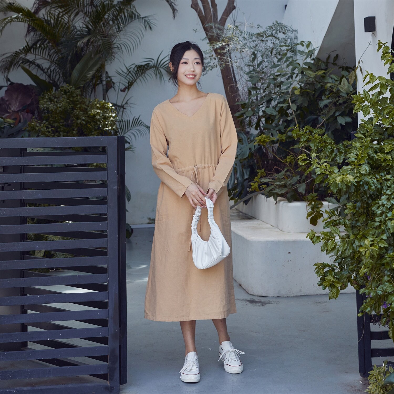 boho fashion dresses Empire Waist Dress for Women Casual Loose Fit Flare Long Sleeve Smocked Ruffled Maxi Dress Vintage V Neck Printed Plus Size Swing Hem Flowy Floor Length Dress for Wedding Guest S NA-09.24.24AM Color:Black Woven or laid open creates Long Cool Woman in
