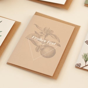 Cartolina di Natale moderna Buone vacanze, arancione, floreale, regalo di Natale