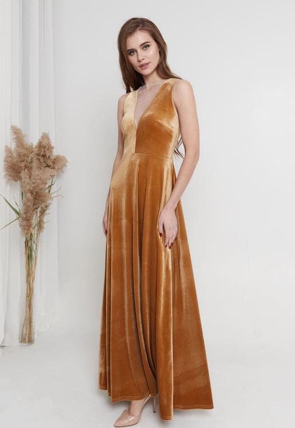 Gold velvet gown sale