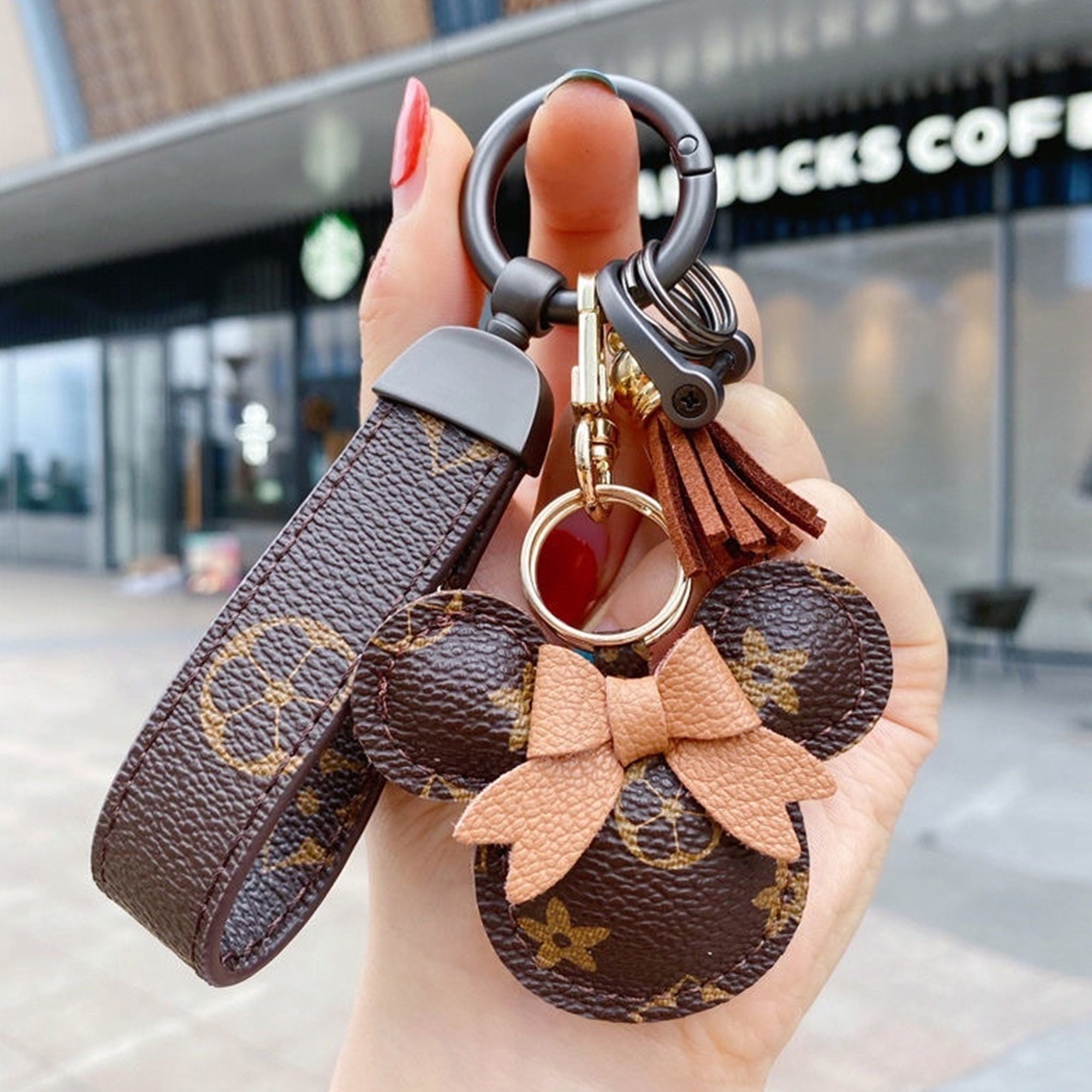 vuitton monogram keychain