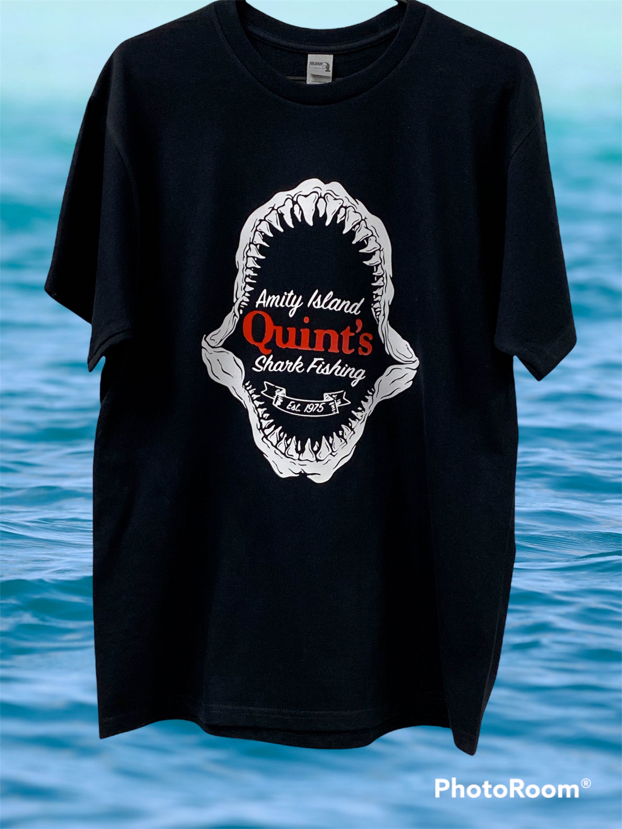 Quints Shark Fishing Jaws Retro T Shirt