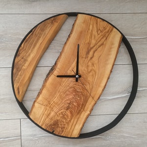 18&quot;, Made to Order, Live Edge Clock, Wood clock, Rustic Wood Clock, Large Wood Clock, Farmhouse Clock, Wooden Clock, Wood Natural Clock