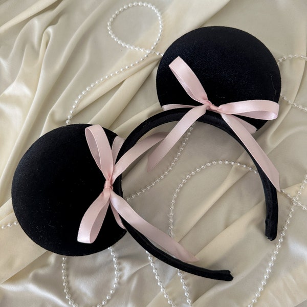 Pink Simplicity Minnie Mouse Ears / Minnie Ears / Disney Ears / Velvet Ears / Black Velvet Ears / Pink Bows / Coquette Disney