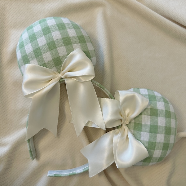 Posh Picnic Minnie Mouse Ears / gingham pattern / gingham ears / gingham picnic pattern / green minnie ears / disney ears / bow