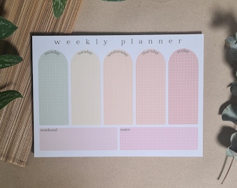 A5 weekly planner in rainbow colors | Notepad for weekly planning | Daily overview | Notes | Weekend | Made in Switzerland